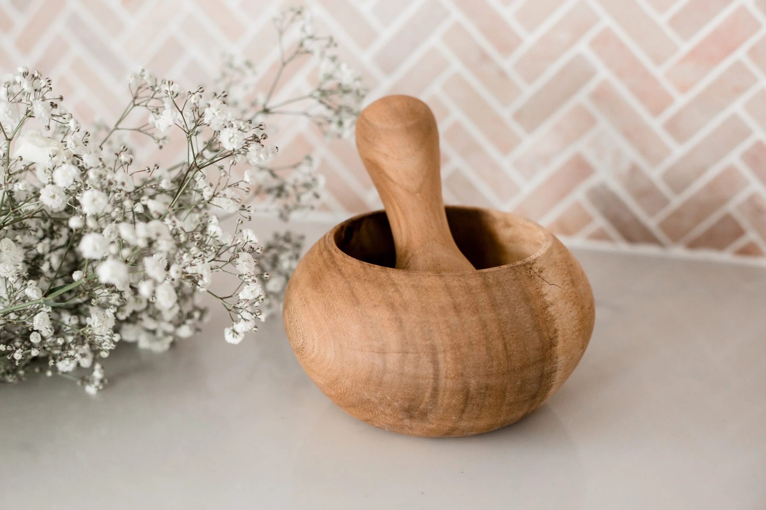 Qtoys Wooden Pestal and Mortar