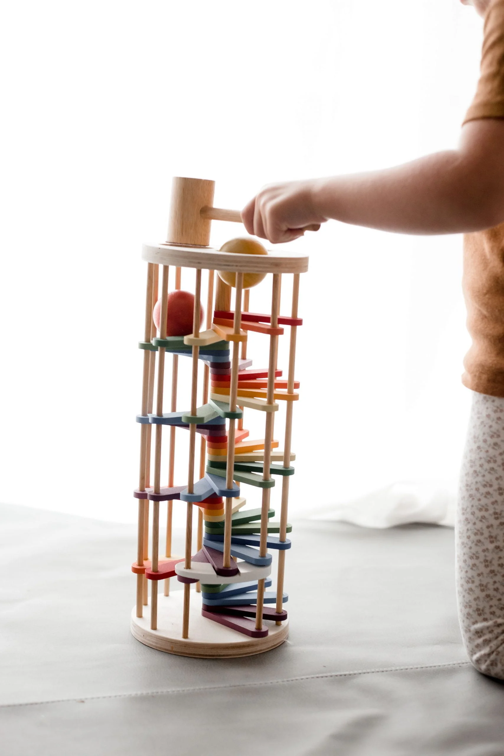 Qtoys Pound A Ball Tower Rainbow Tracks